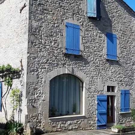 בית הארחה A La Belle Histoire 3*