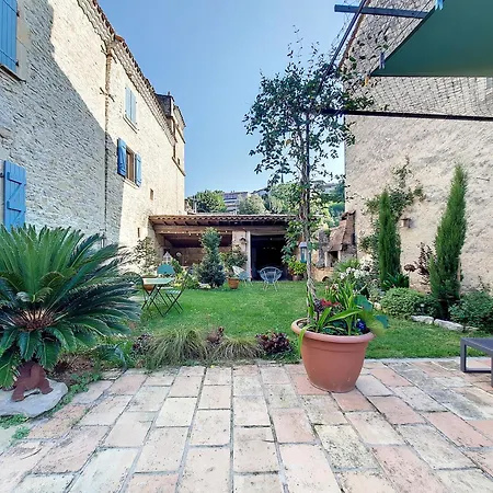 A La Belle Histoire Bruniquel